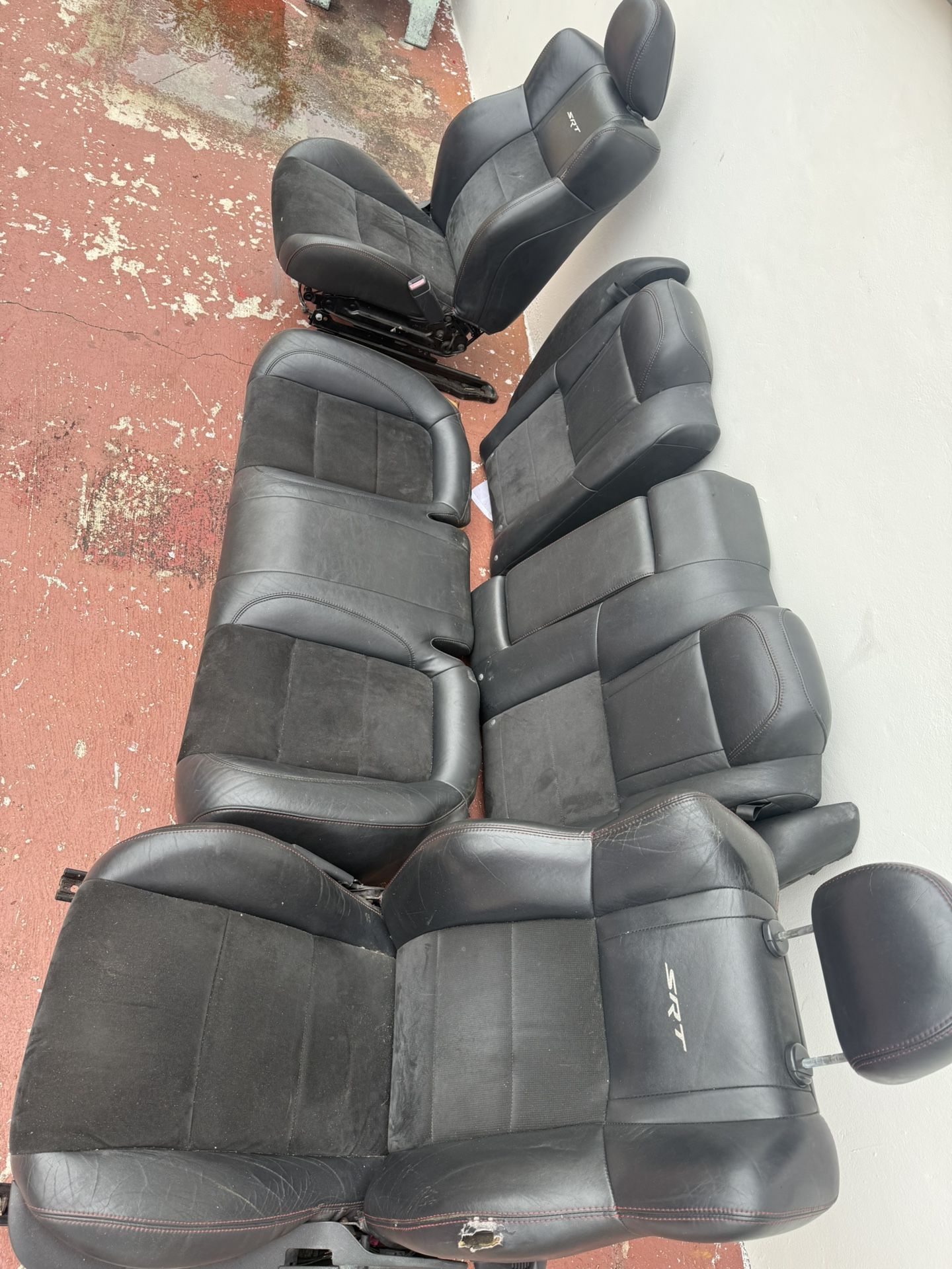 SRT Seats