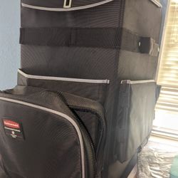 Rubbermaid Housekeeping Case