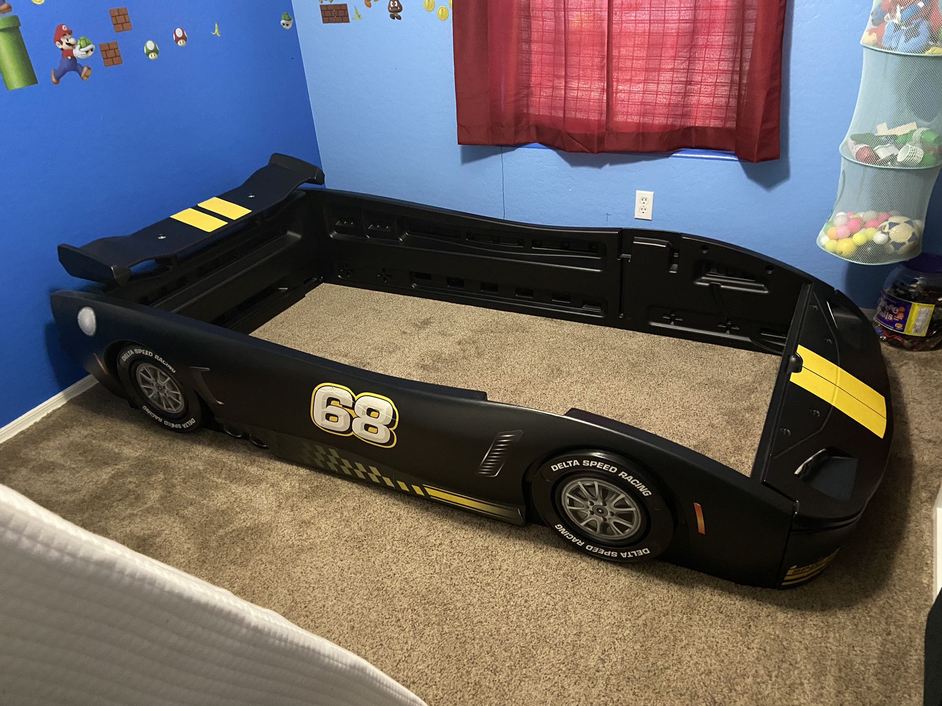 Twin Kids bed - Racing Car
