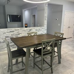 Kitchen Table With 4 Chairs 