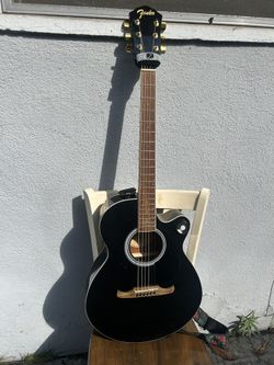 Six String Guitar