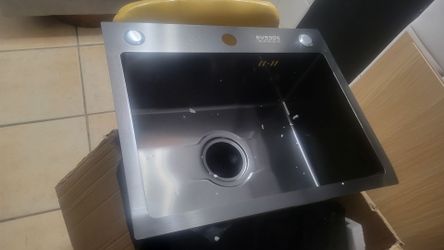 Under mount sink
