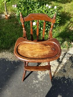 ANTIQUE BABY HIGH CHAIR