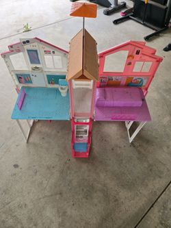 Barbie play house