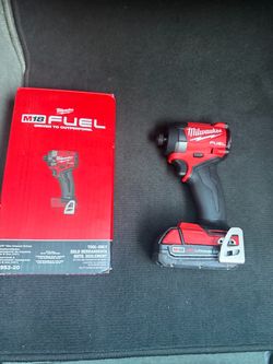 Milwaukee 1/4 inch impact drill