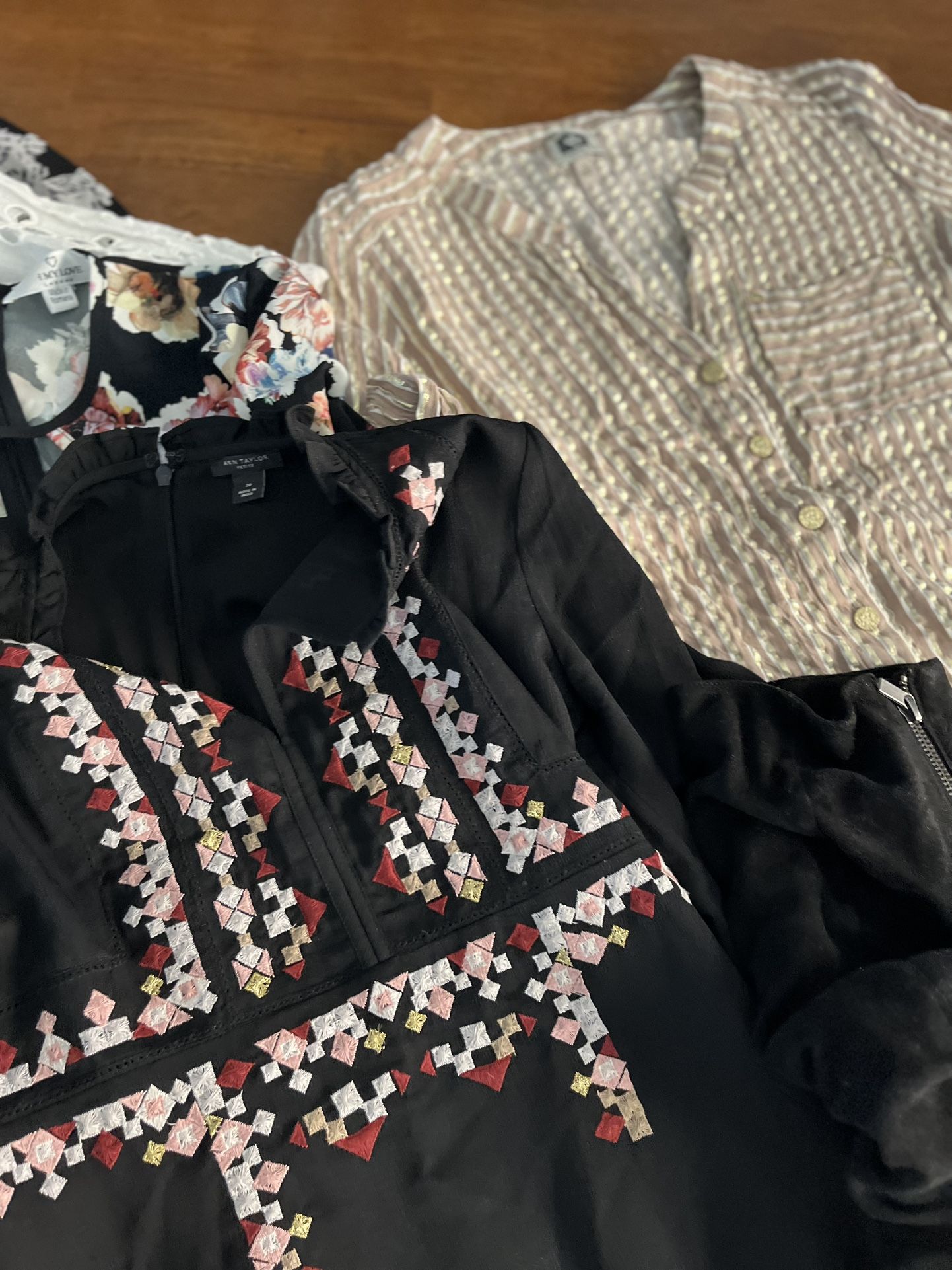 $25 For Bundle Of Petite Clothing