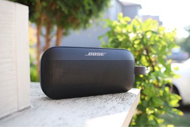 Bose SoundLink Flex Bluetooth Speaker (1st Gen)