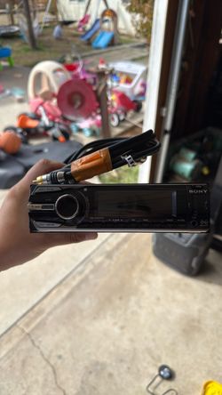 Sony CDX-GT66UPW Car radio