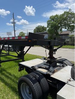 2007 Kaufman 5 Wheel High Gooseneck Trailer