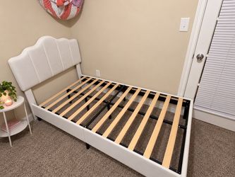 White Upholstered Bed Frame with Headboard – Great Condition