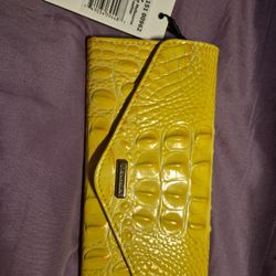 Brahmin Wallet
