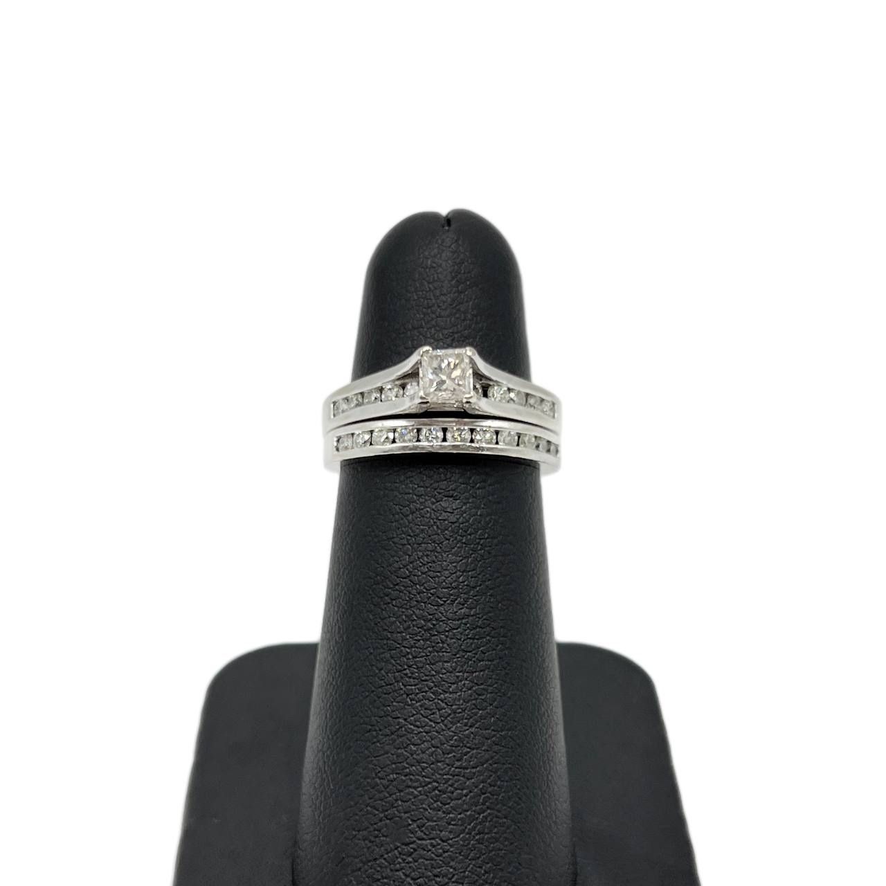 14K White Gold and Diamonds wedding rings set π