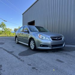 2011 Subaru Legacy AWD Premium 