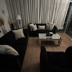 Sofas & coffee Tables 