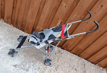 teach since Sleek Baby Stroller Designed for Safety and Style