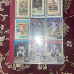 Old Collectible Baseball Cards