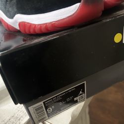 jordan 11 women size 9/5