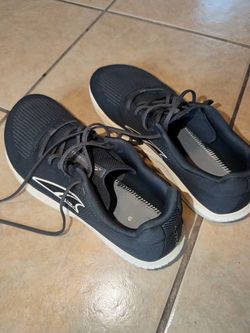 Altra Escalante 4 Running shoes Size 8.5
