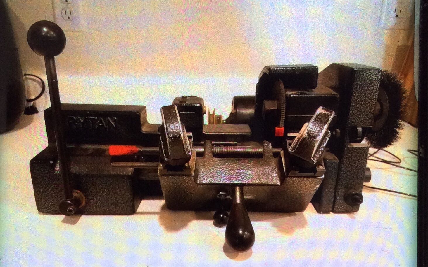 RYTAN key duplicator