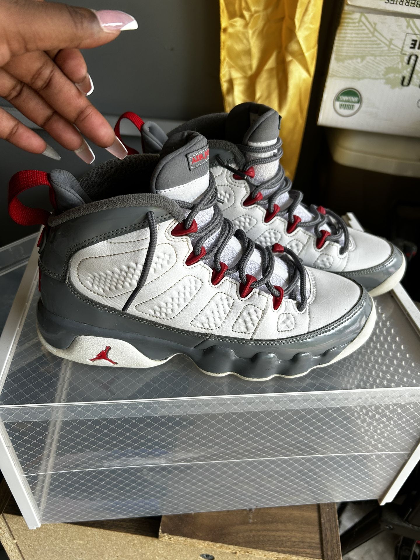 Jordans 9