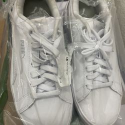 Puma Shoe Size 9, White, New