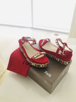 FASHION Christian Loubutin CASUAL SANDALS SIZE 7 Women’s Sandals