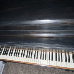 Free Piano