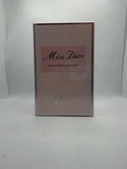 MISS DIOR BLOOMING BOUQUET