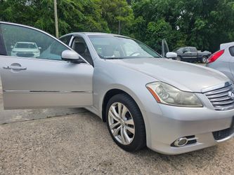 2008 Infiniti M35