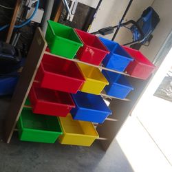 Toy organizer
