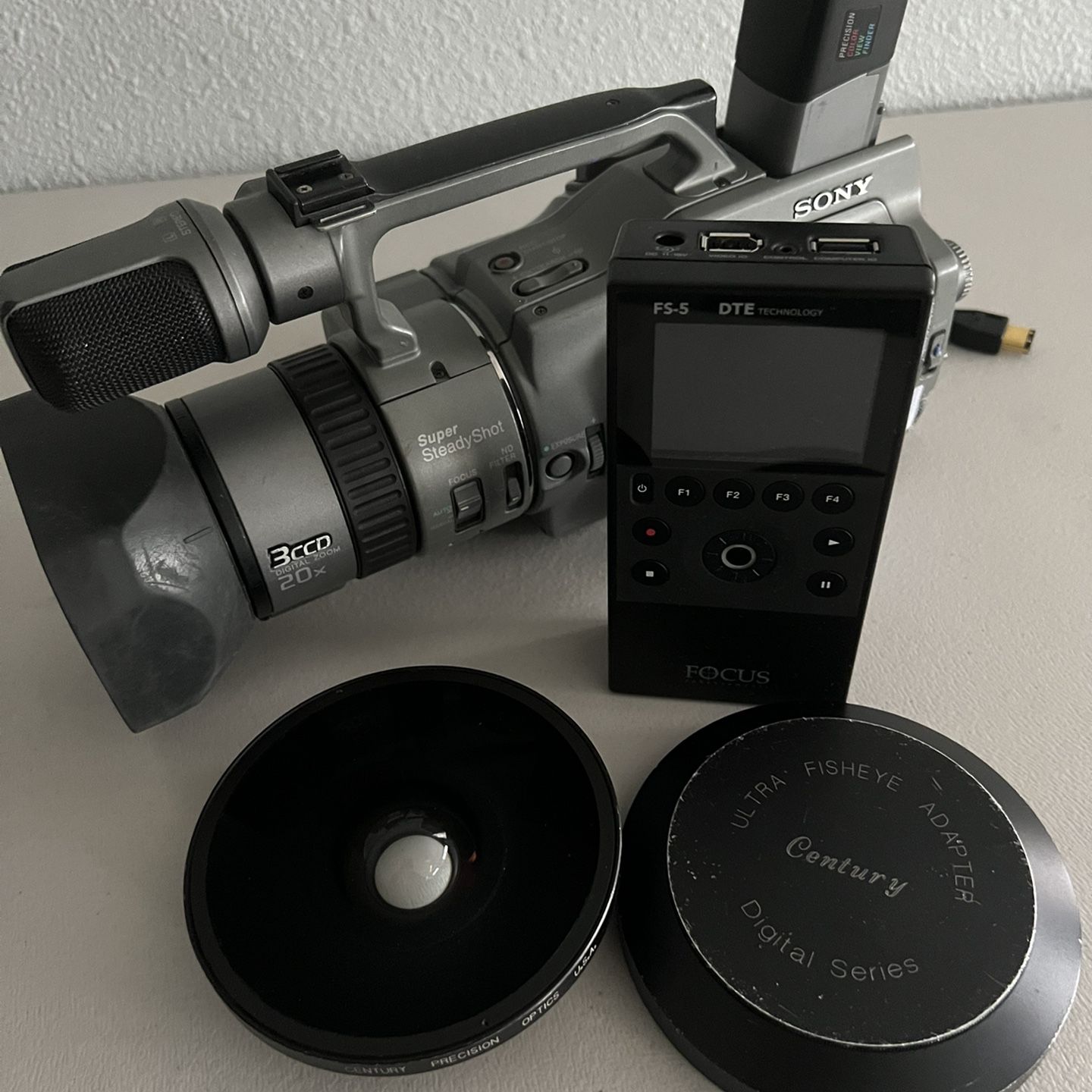 VX2000 VX2100 Century Optics Fisheye Tapeless VX for Sale in Tacoma, WA -  OfferUp