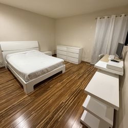 Bedroom Set