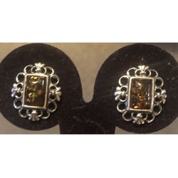 Beautiful Sterling Silver And Amber Stone Earrings-Never Worn 