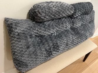Headboard Pillow Set