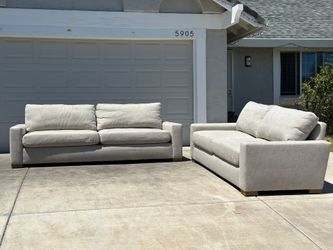 Free Delivery/ Restoration Hardware Sofa Set Maxwell