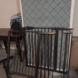 Baby Gates/ Pet Gates