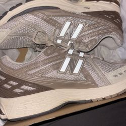 New Balances Size 10