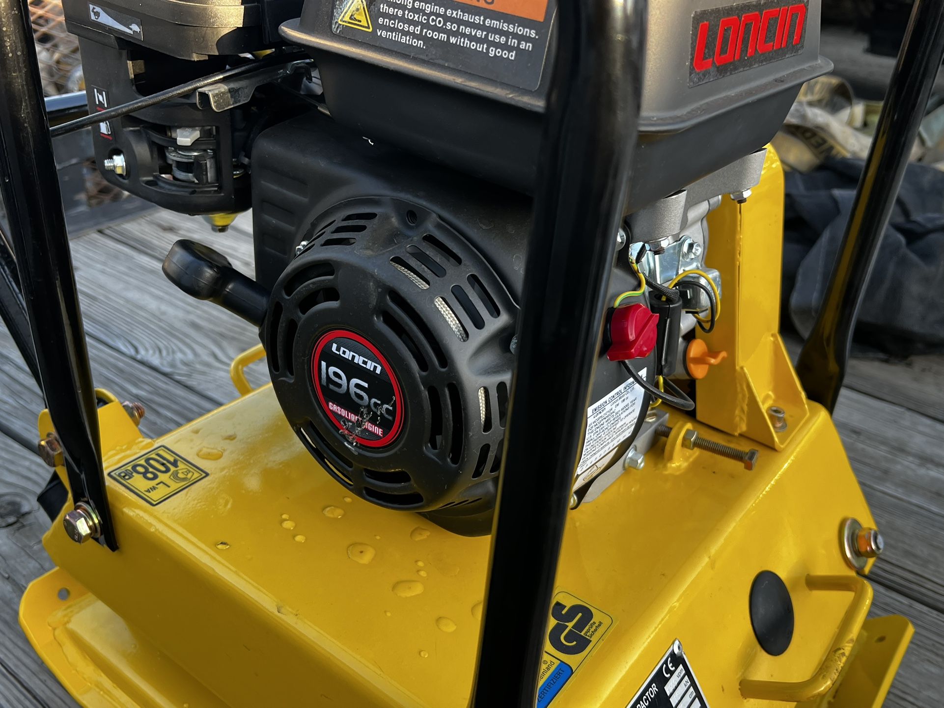 Plate Compactor New gas Light industrial equipment & Tools