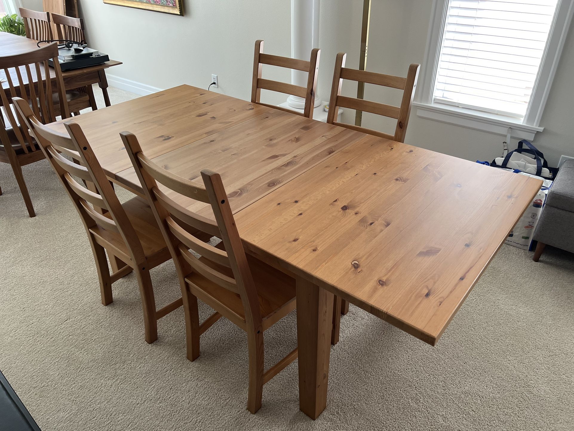 IKEA Extendable Dining Table + 4 Chairs