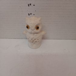 Vintage 38-305 white owl figurine 3 1/2"
