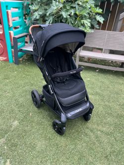 Nuna Tavo Stroller