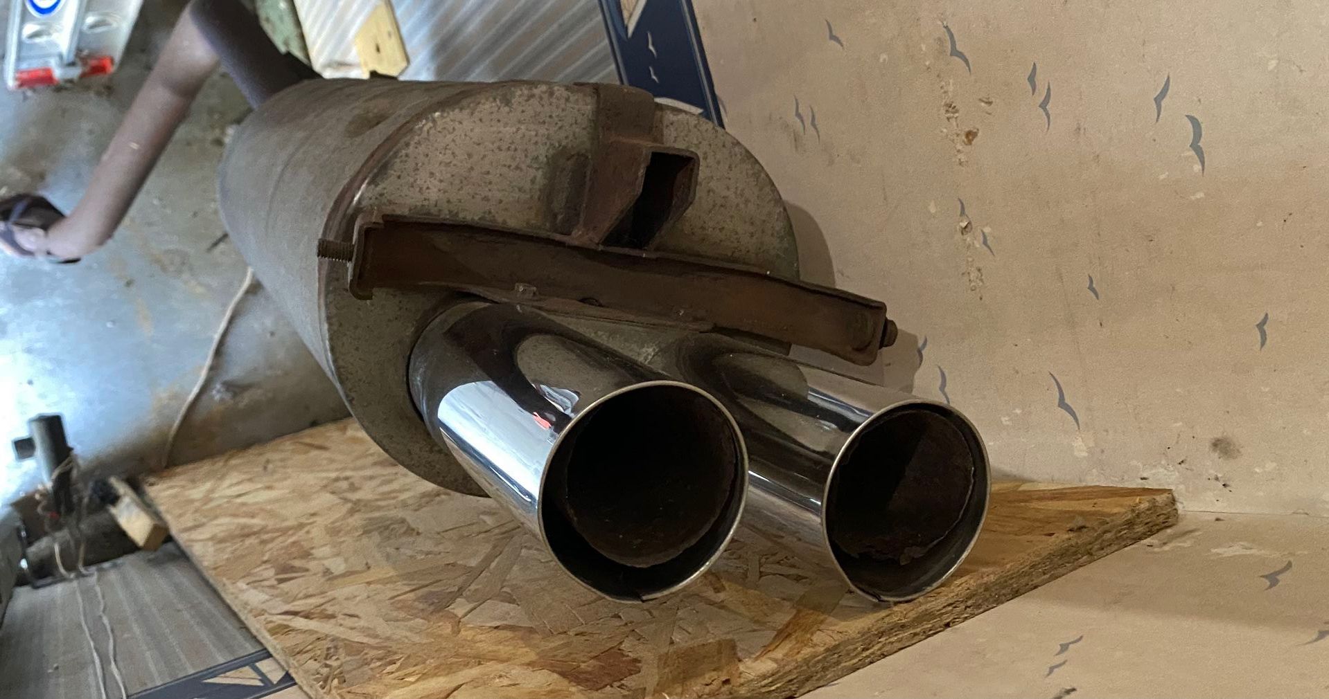 Mazda Rx7 muffler