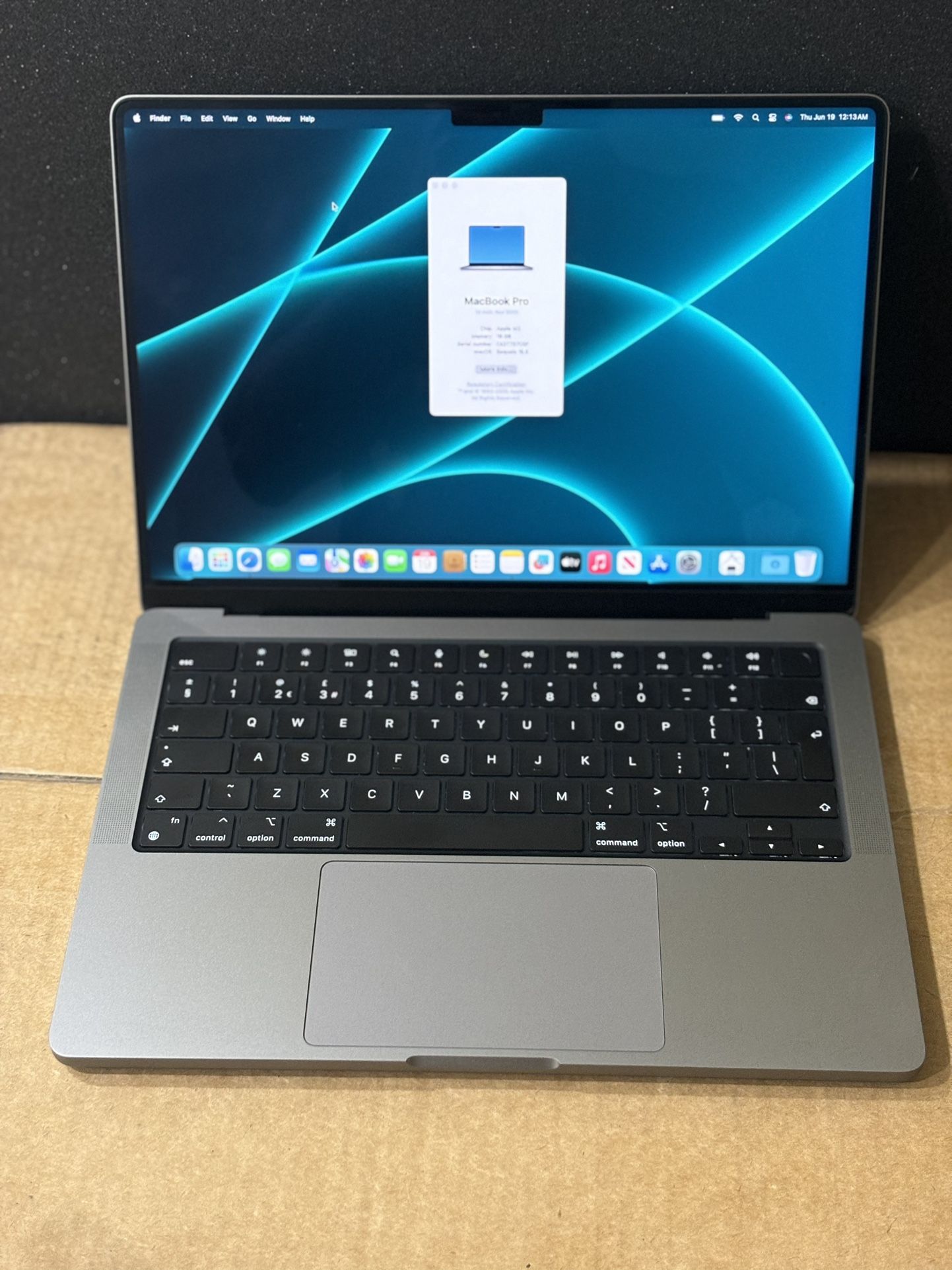 MacBook Pro 14 2023 M3 16gb Ram 512 Gb