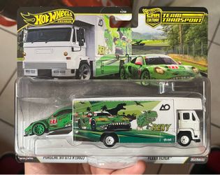 Hot Wheels Team Transport Porsche 911 GT3 R (992) REXY Fleet Flyer 1:64 New 2026