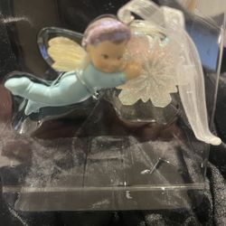 Hallmark Keepsake Baby Estrella Christmas Tree Ornament