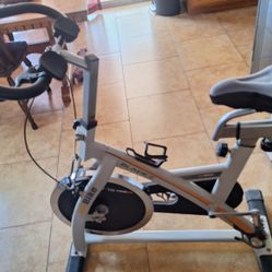 BLADES FITNESS Jet Bike