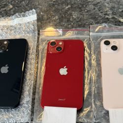 Unlocked Apple 🍏 iPhone 13 (PINK) 128GB - Great Condition 