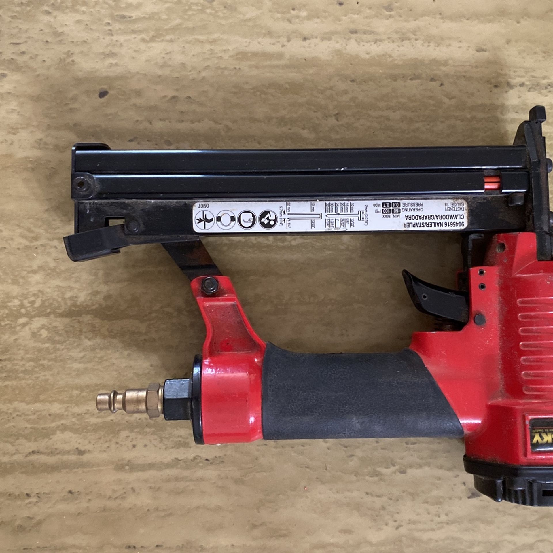 Husky Fastener Gauge :18