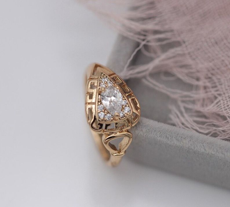 Gold Natural Zircon Ring wedding 9