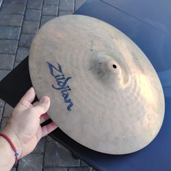 Zildjian ZBT PLUS 